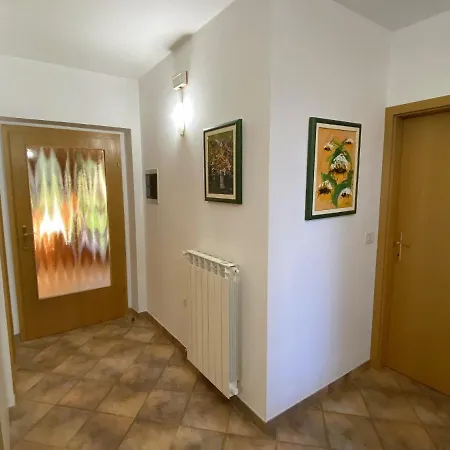 Istrski Podezelski Apartmaji S Pogledom Na Morje Rota - Sea View Istrian Countryside Rota アパート