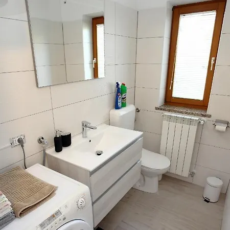 Istrski Podezelski Apartmaji S Pogledom Na Morje Rota - Sea View Istrian Countryside Rota Dragonja