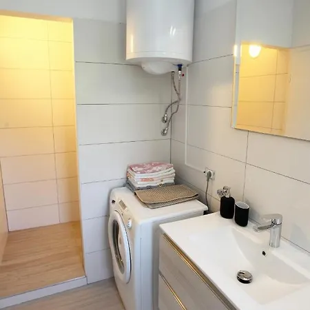 아파트 Istrski Podezelski Apartmaji S Pogledom Na Morje Rota - Sea View Istrian Countryside Rota *